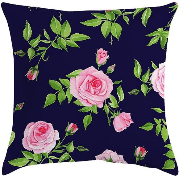 NWT navy velvet pillow case size 18x18. - Picture 1 of 3